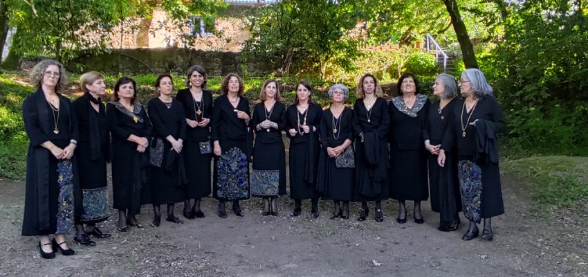 Grupo de Cantares Mulheres do Minho