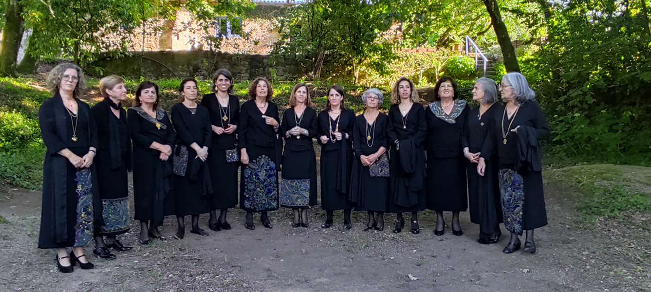 Grupo de Cantares Mulheres do Minho